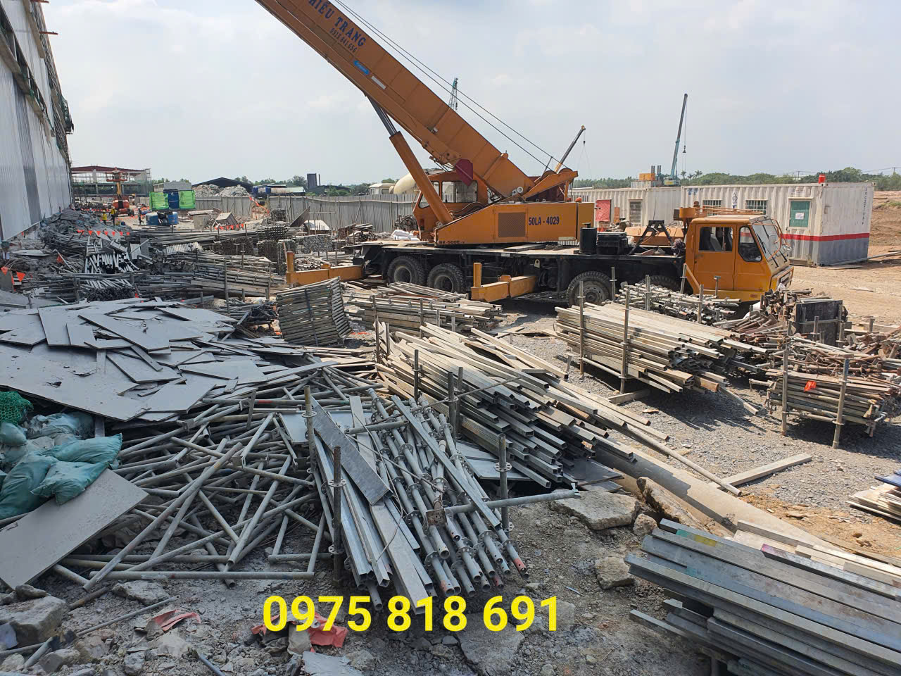 sắt phế liệu thu mua tại công trình quận 9