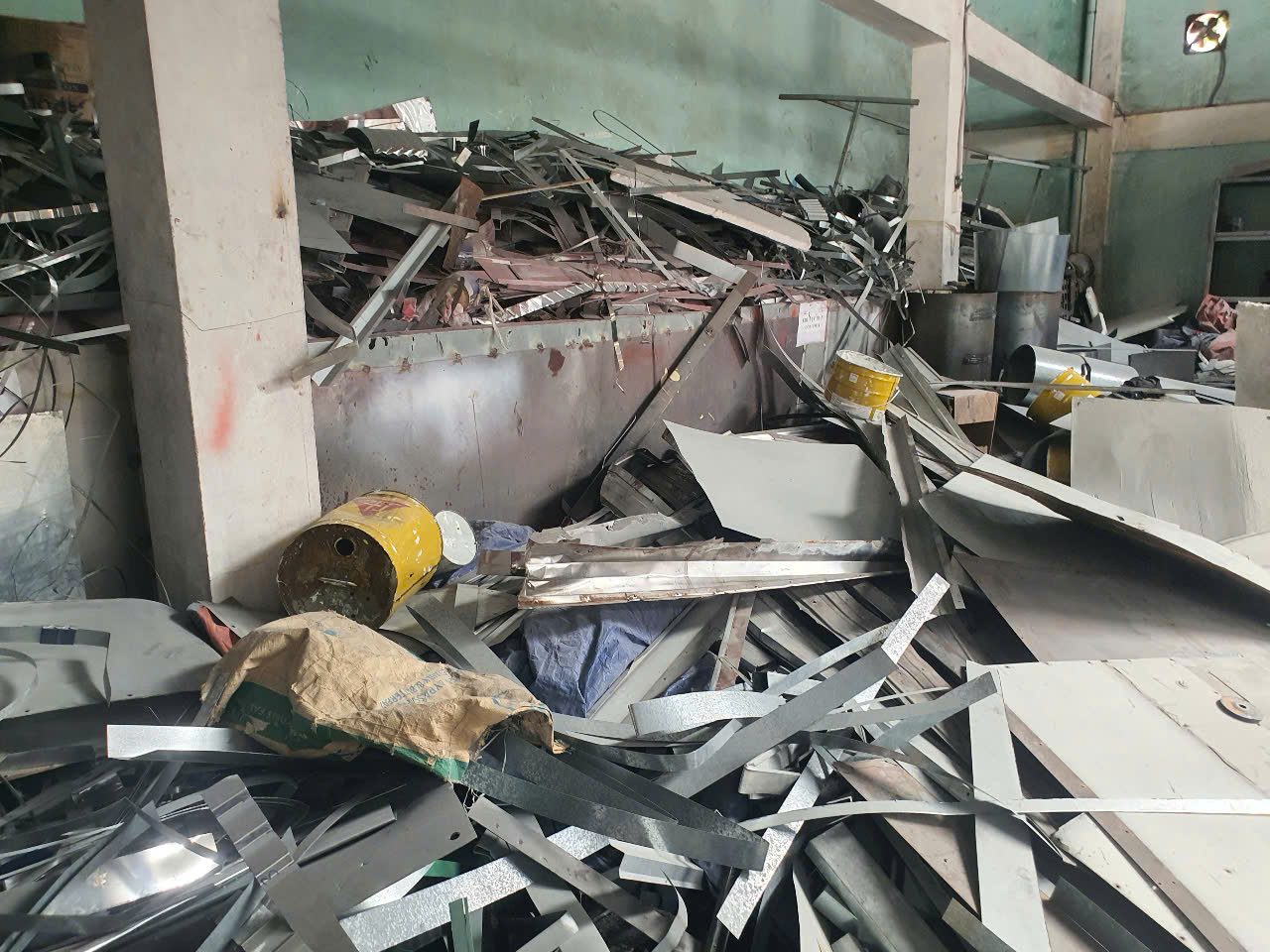 Thu Mua Phế Liệu Tại Bình Thuận Giá Cao Uy Tín | Phế Liệu 12h