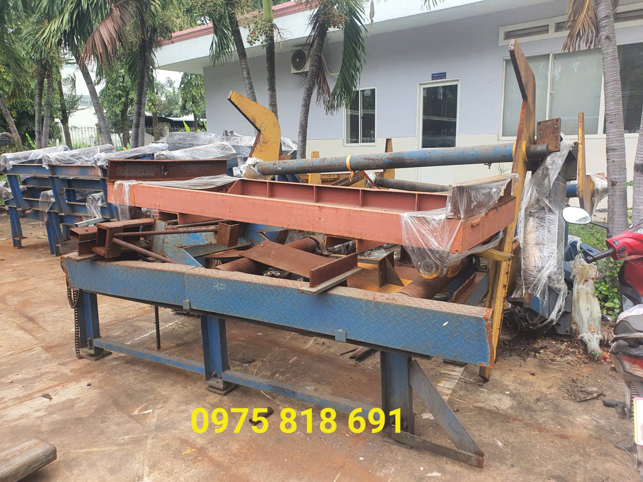 Thu Mua Phế Liệu Tại KCN Nhơn Trạch Giá Cao – Uy Tín | Phế Liệu 12H